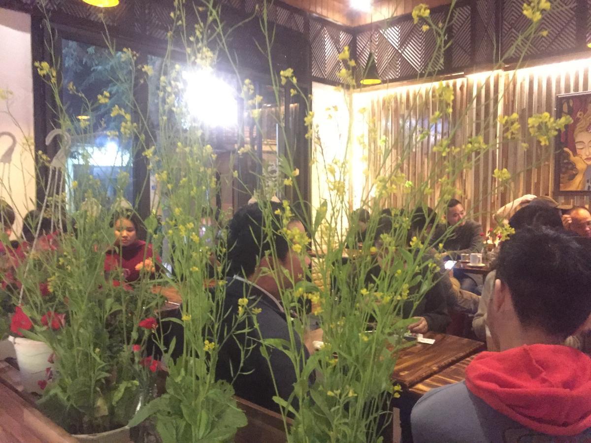 Adam Eva Homestay Dong Hoi Exterior foto